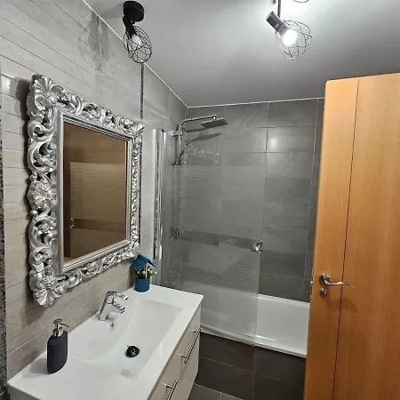Ksota Apartment Requena Exterior photo